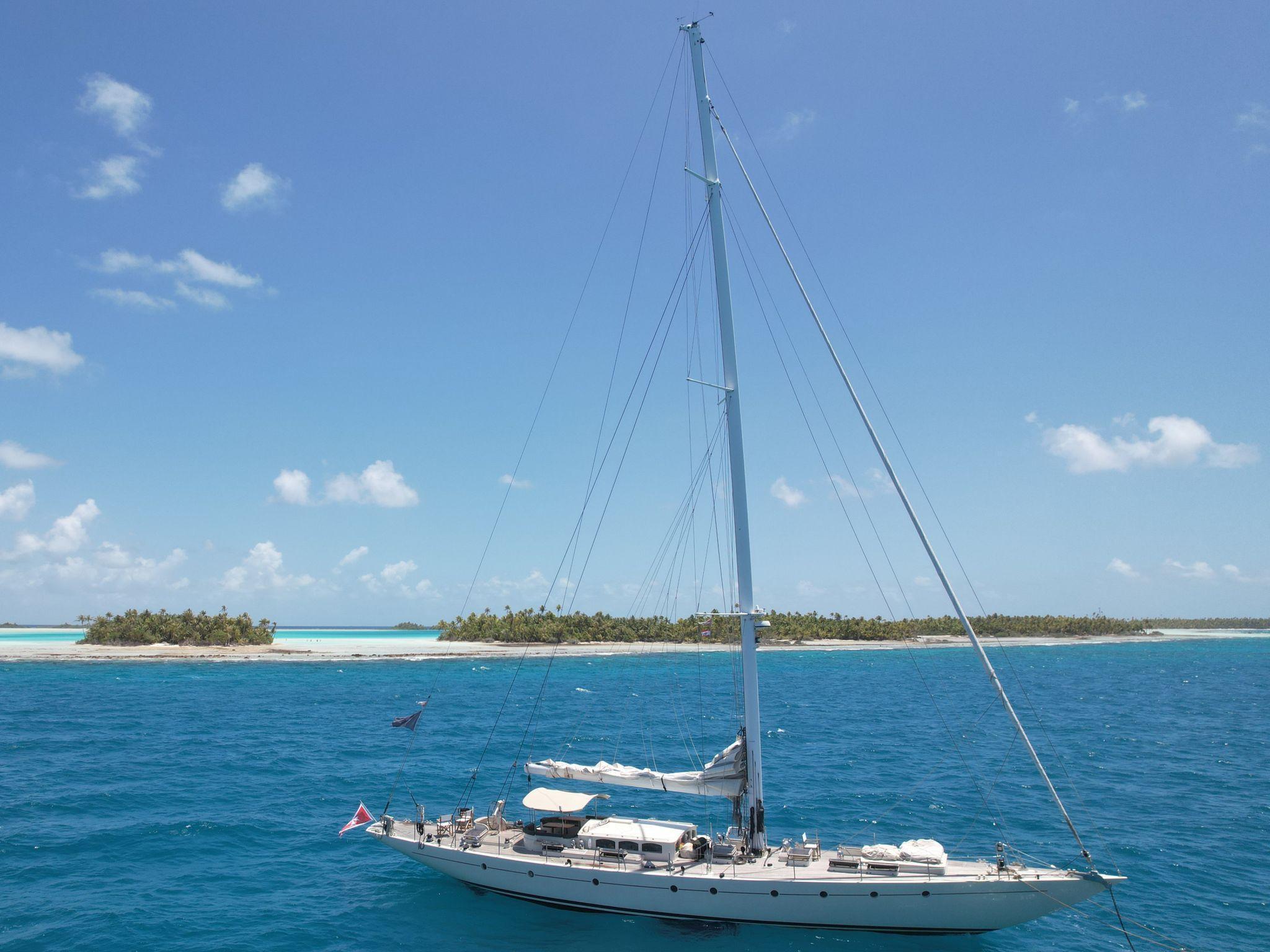 Truly Classic 90 27 Metre Aluminium for sale