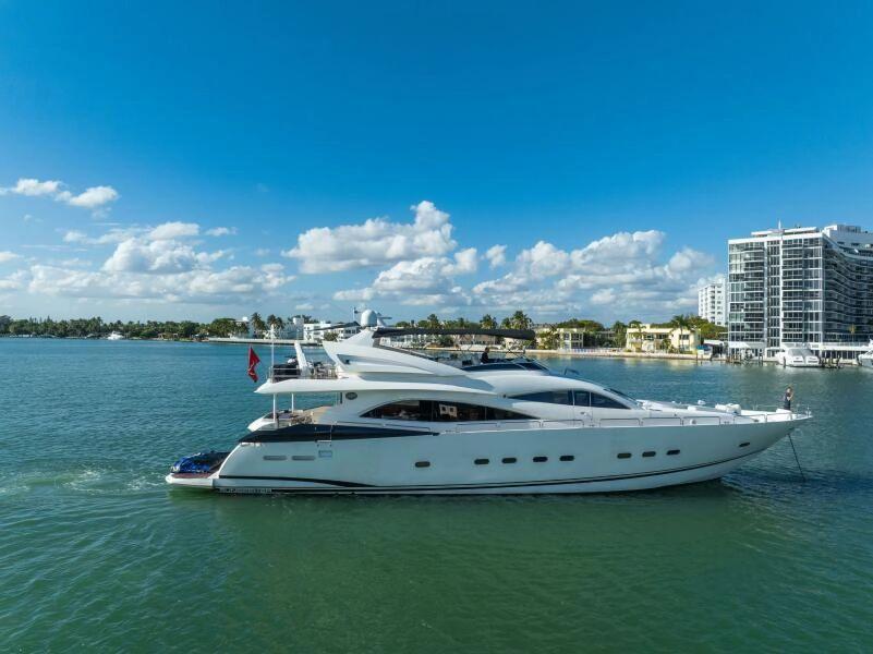 Sunseeker 94 Yacht