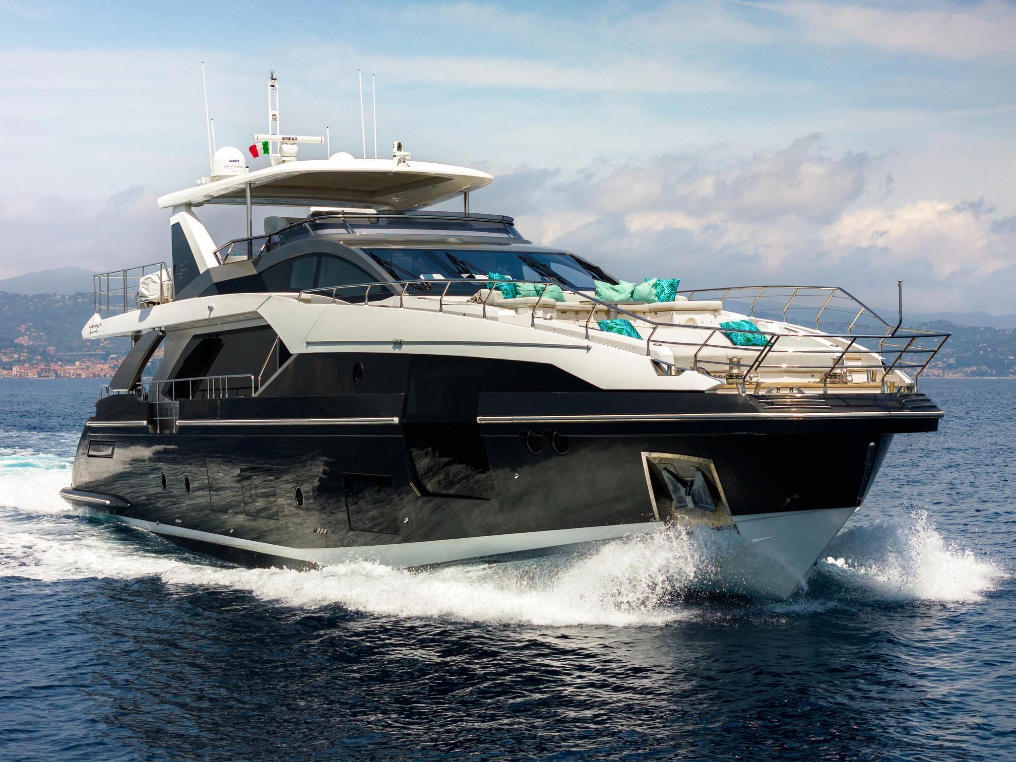 Azimut Grande 27 Metri for sale