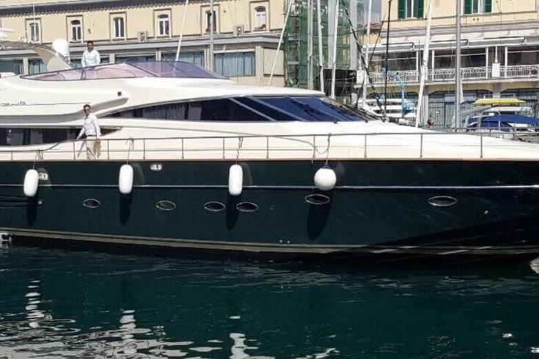Riva 80 Opera