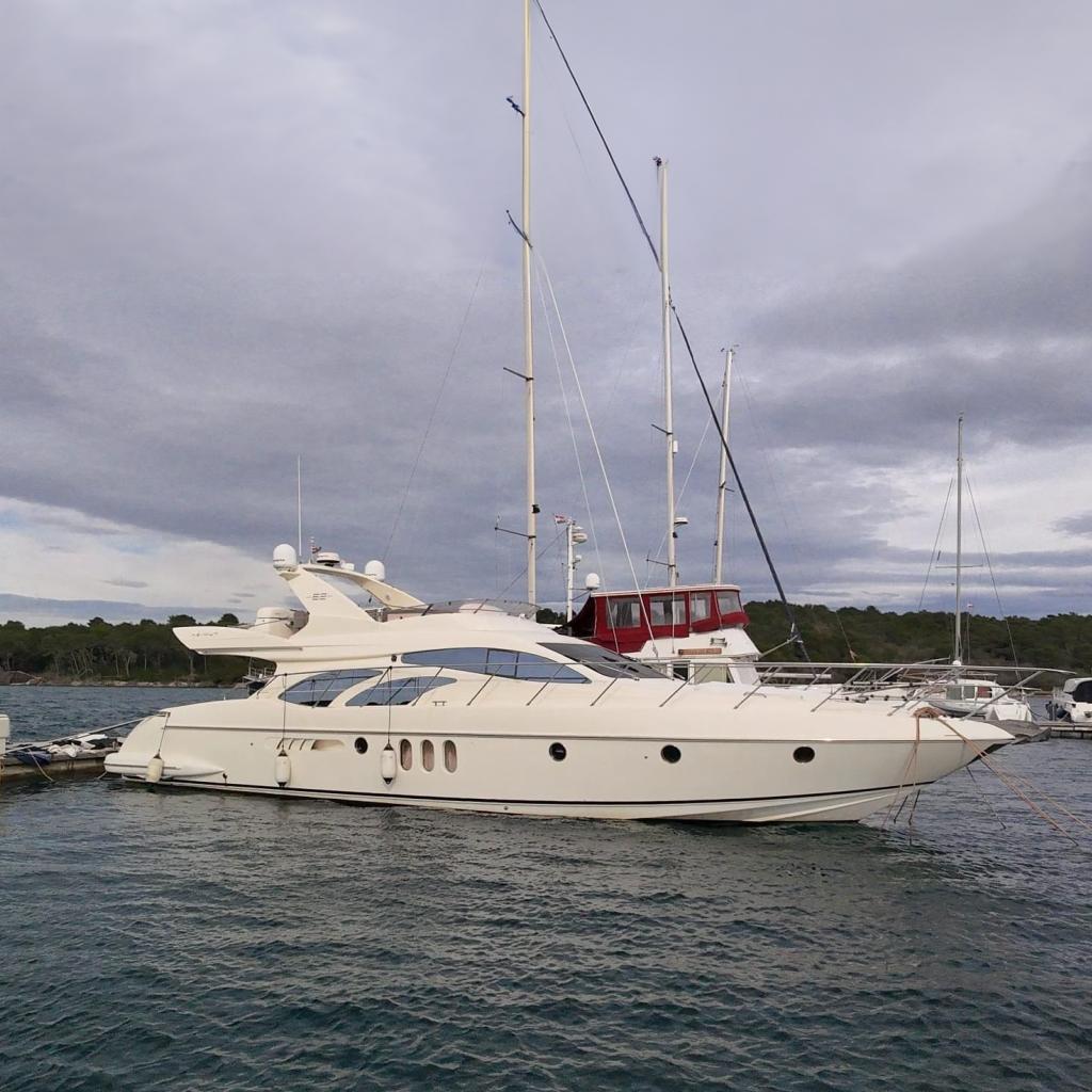 Azimut Fly 62