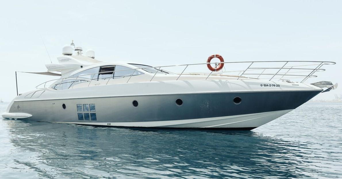 Azimut 68S