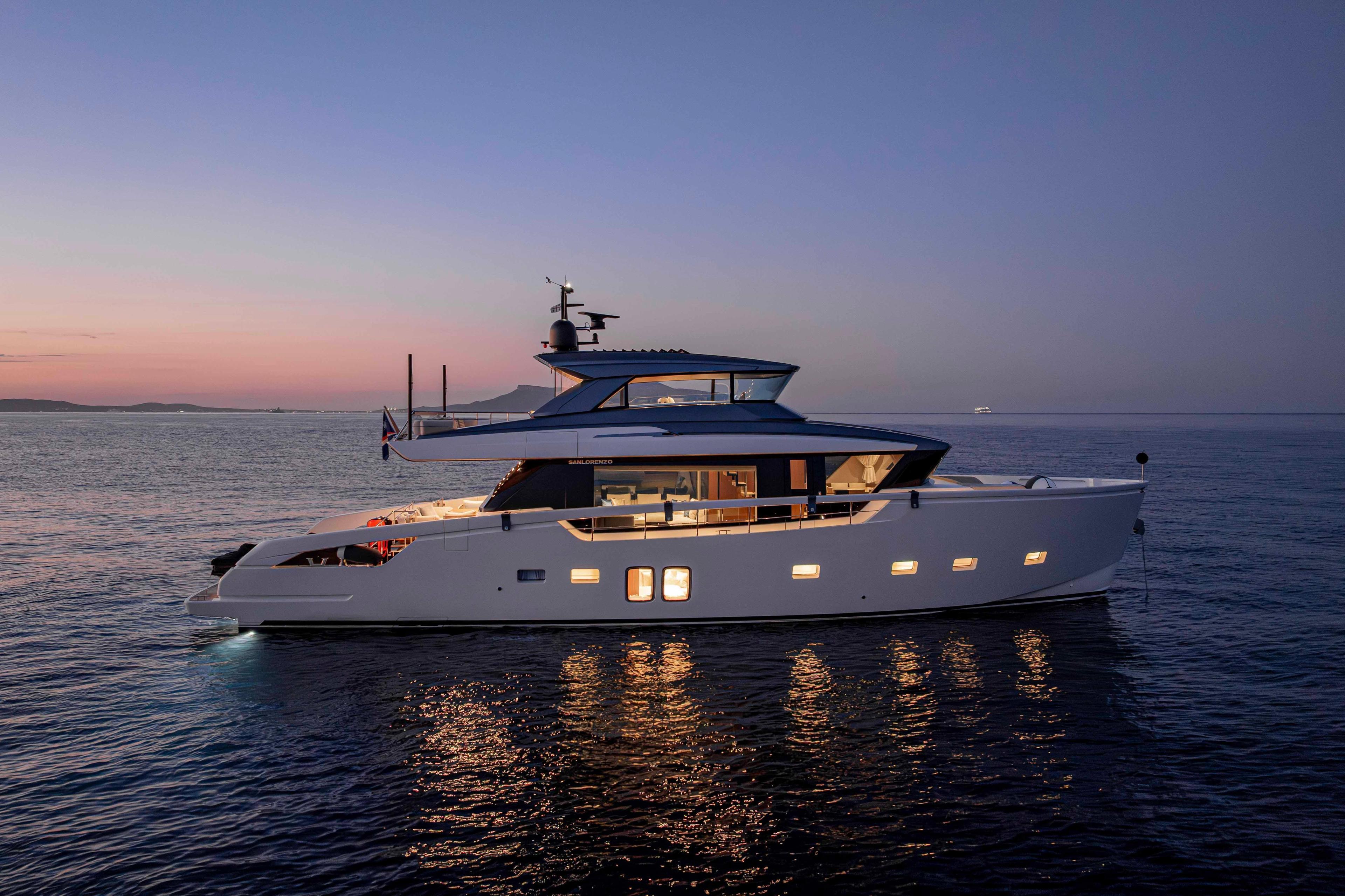Sanlorenzo SX76
