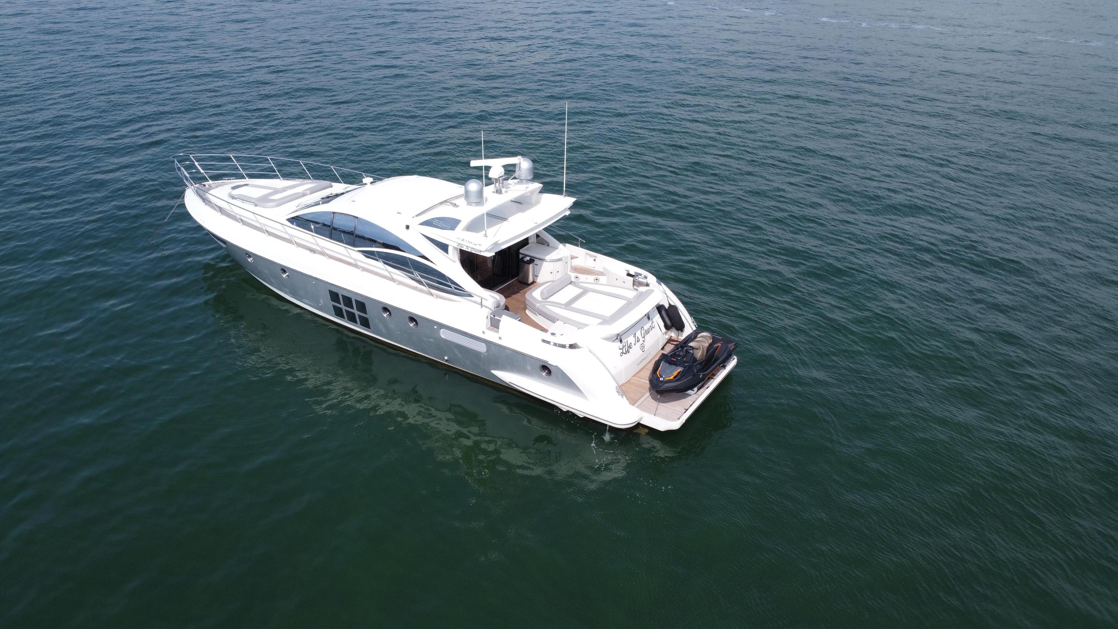 Azimut 62S