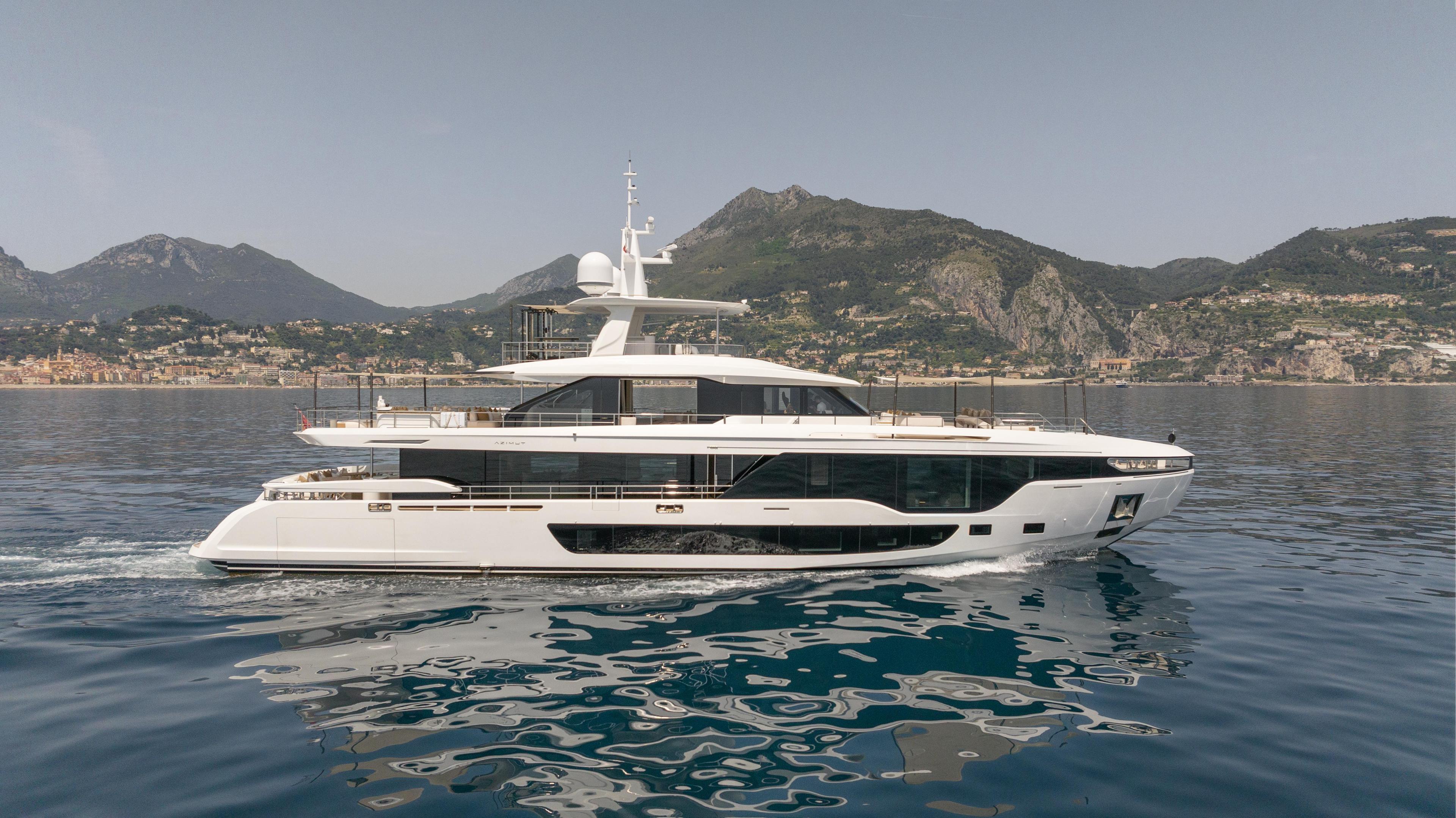 Azimut Grande 36m