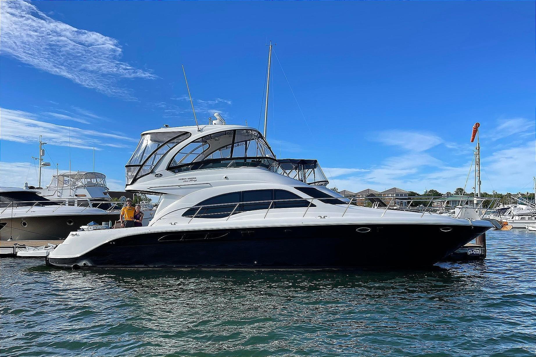 Sea Ray 52 Sedan Bridge