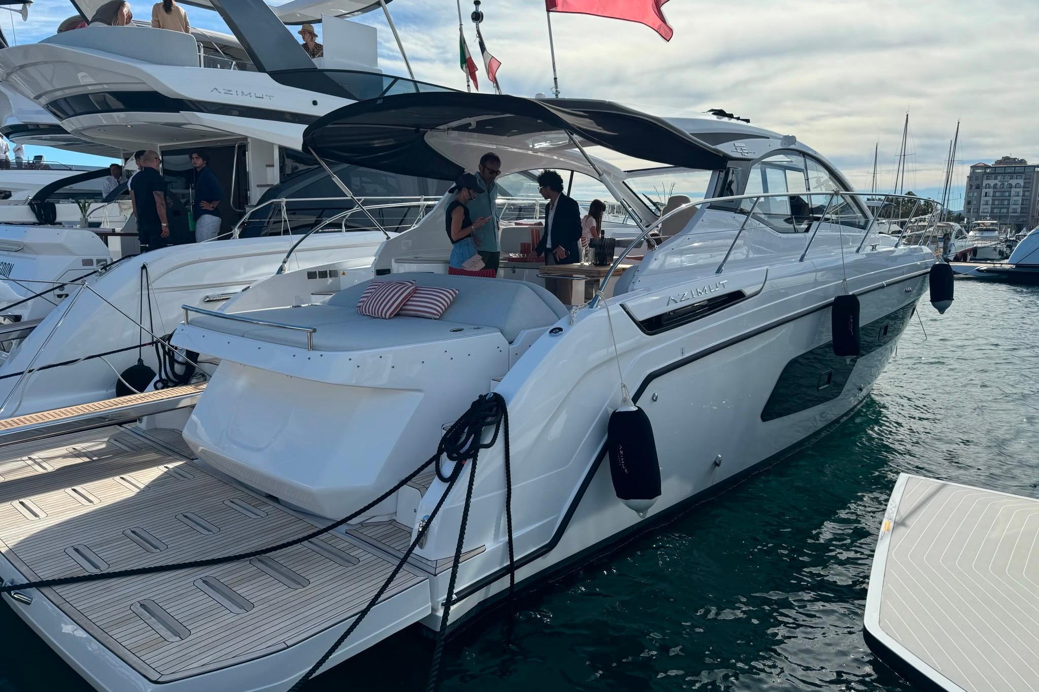 Azimut Atlantis 45 for sale