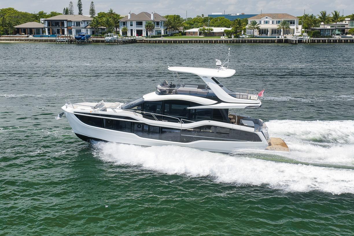 Galeon 560 Fly