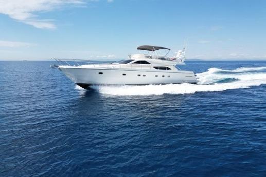 Ferretti 57
