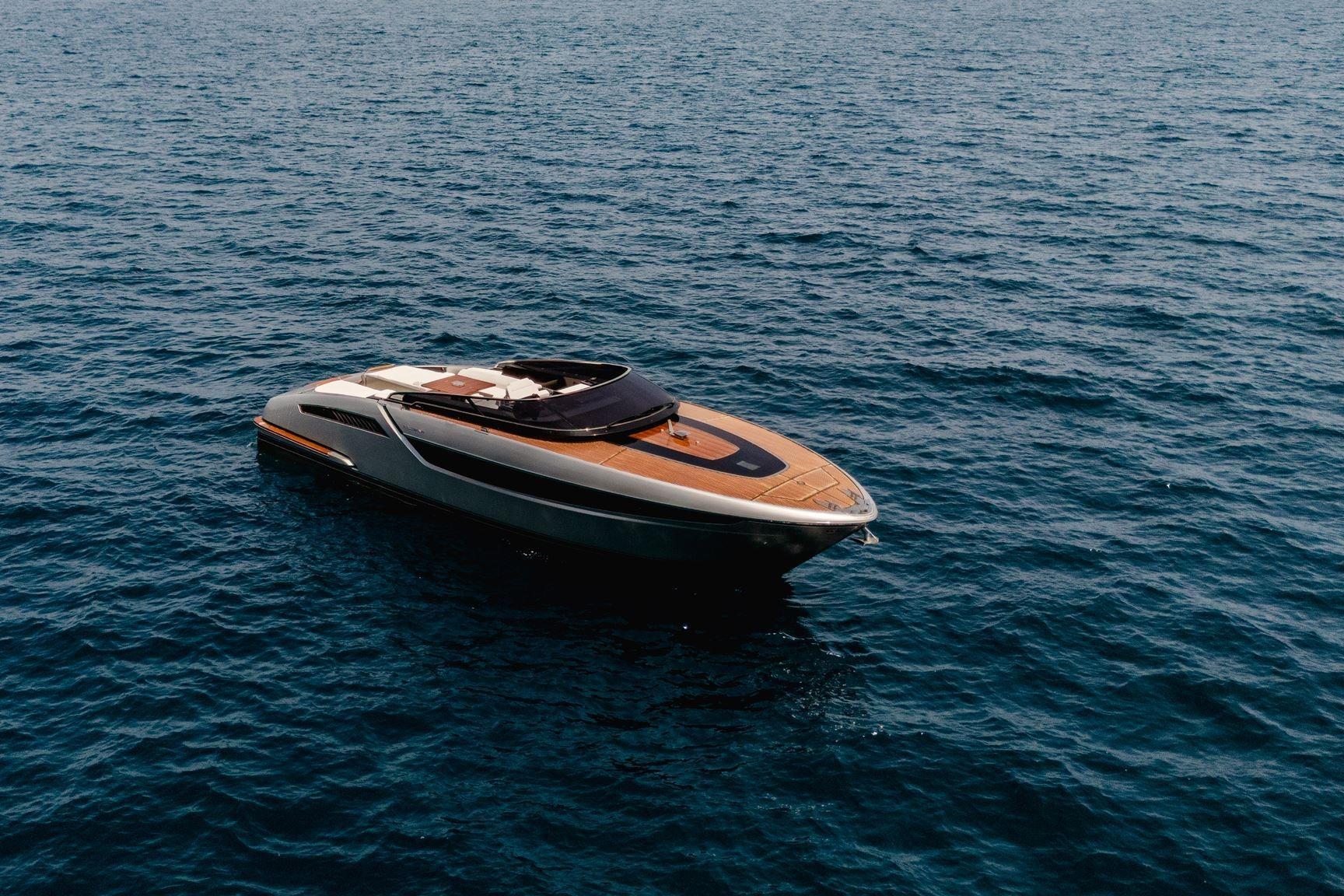 Riva Dolceriva 48