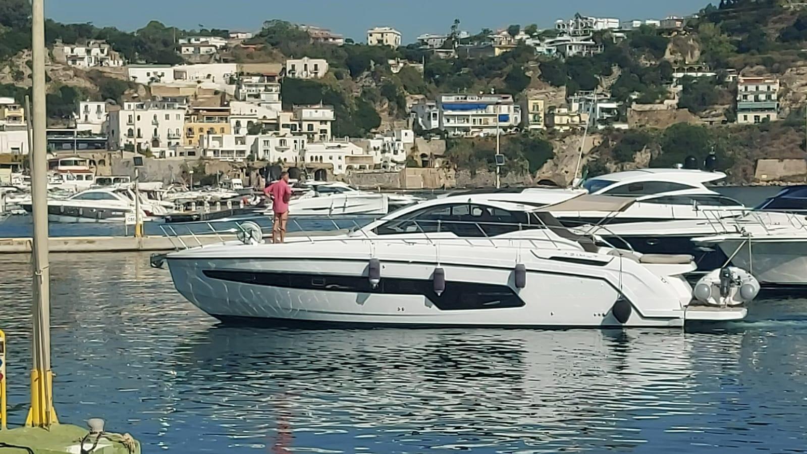 Azimut Atlantis 45 for sale