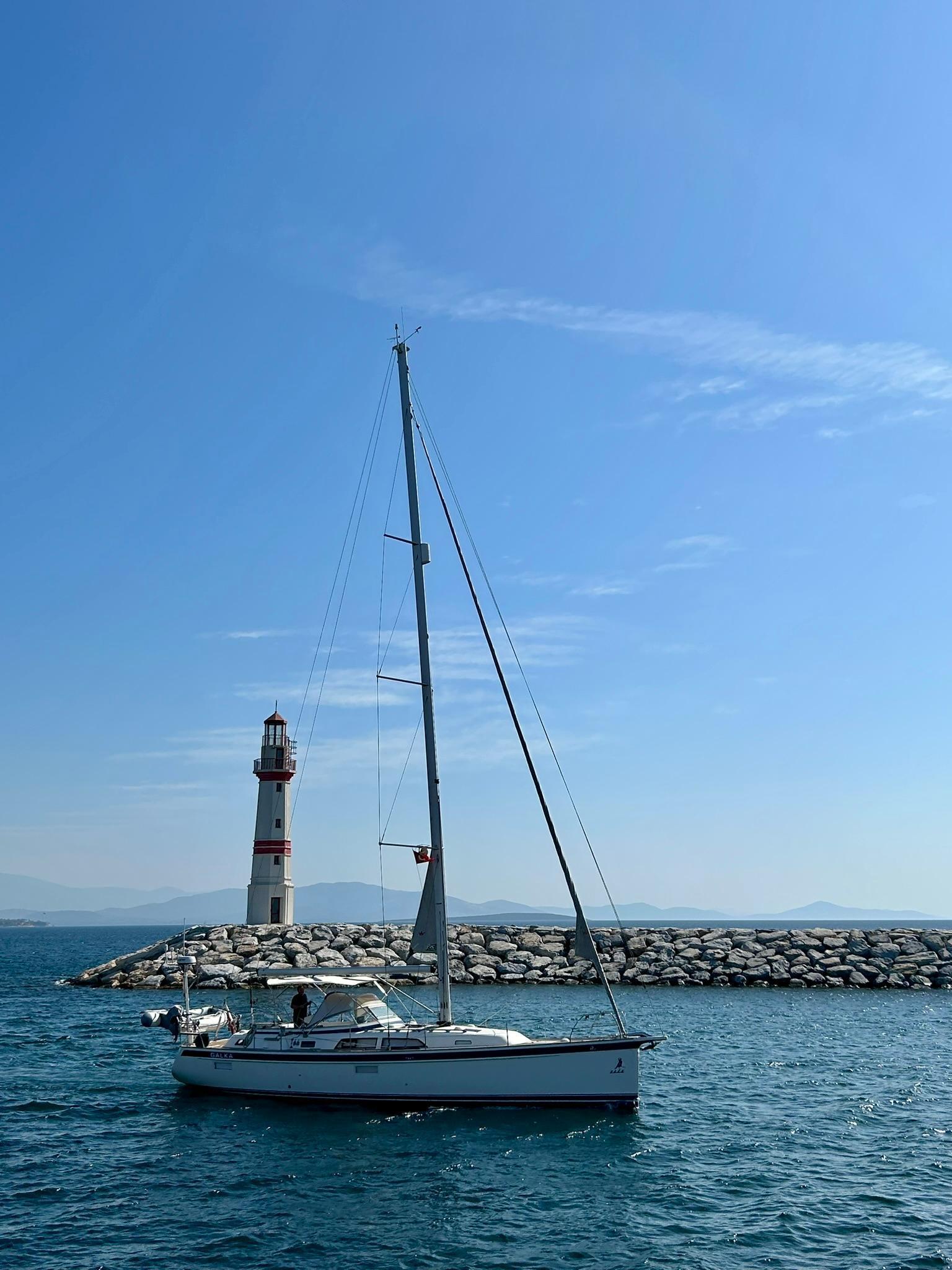 Hallberg-Rassy 44