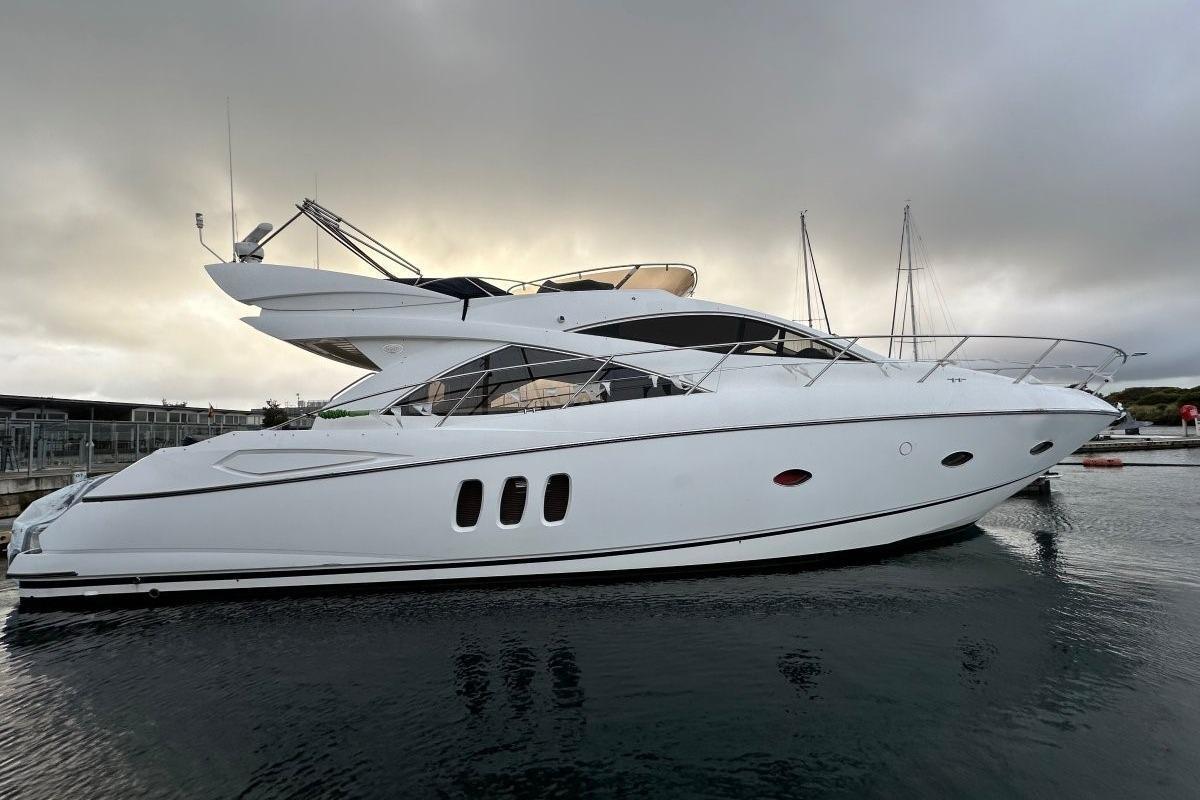 Sunseeker Manhattan 50 for sale