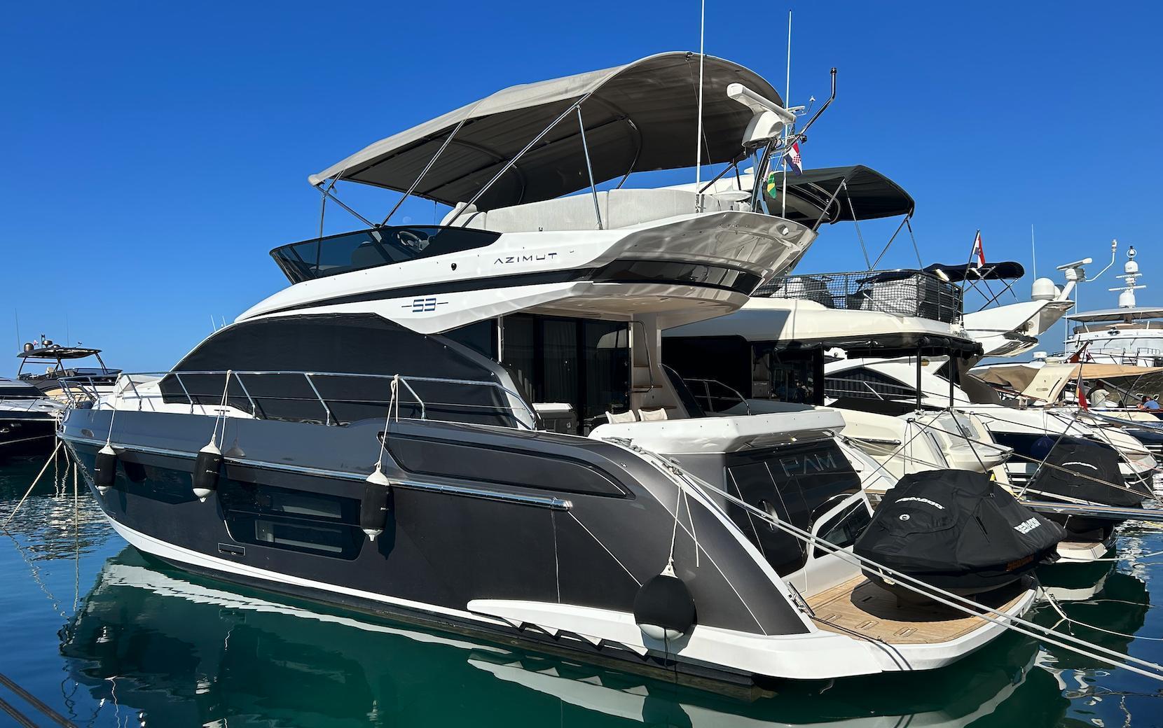 Azimut Fly 53