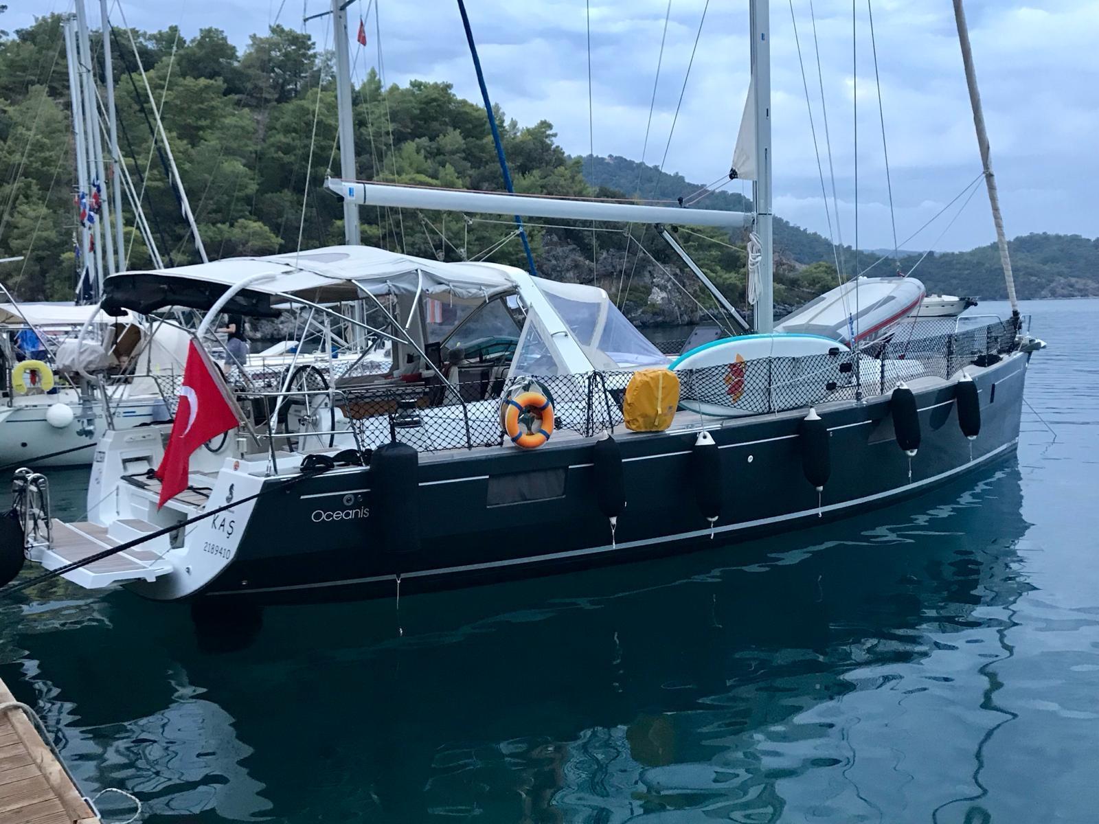 Beneteau Oceanis 48