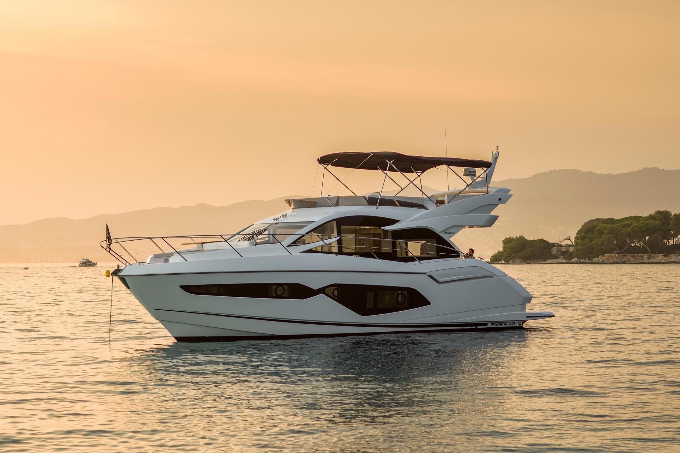 Sunseeker Manhattan 52
