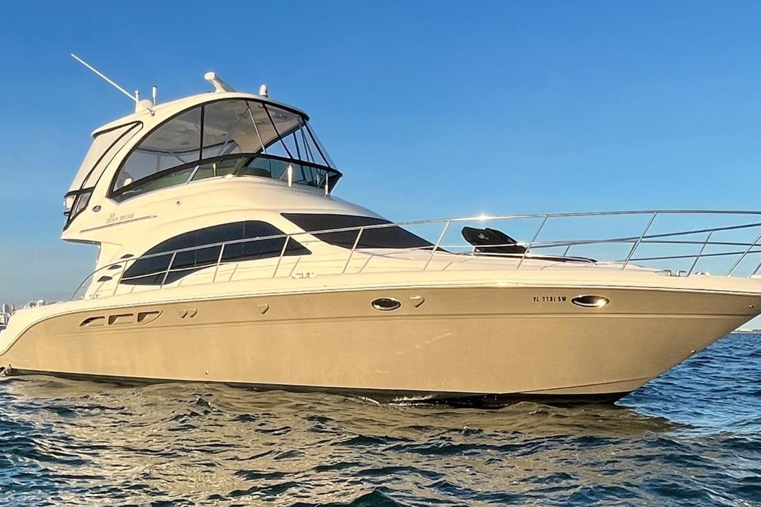 Sea Ray 52 Sedan Bridge