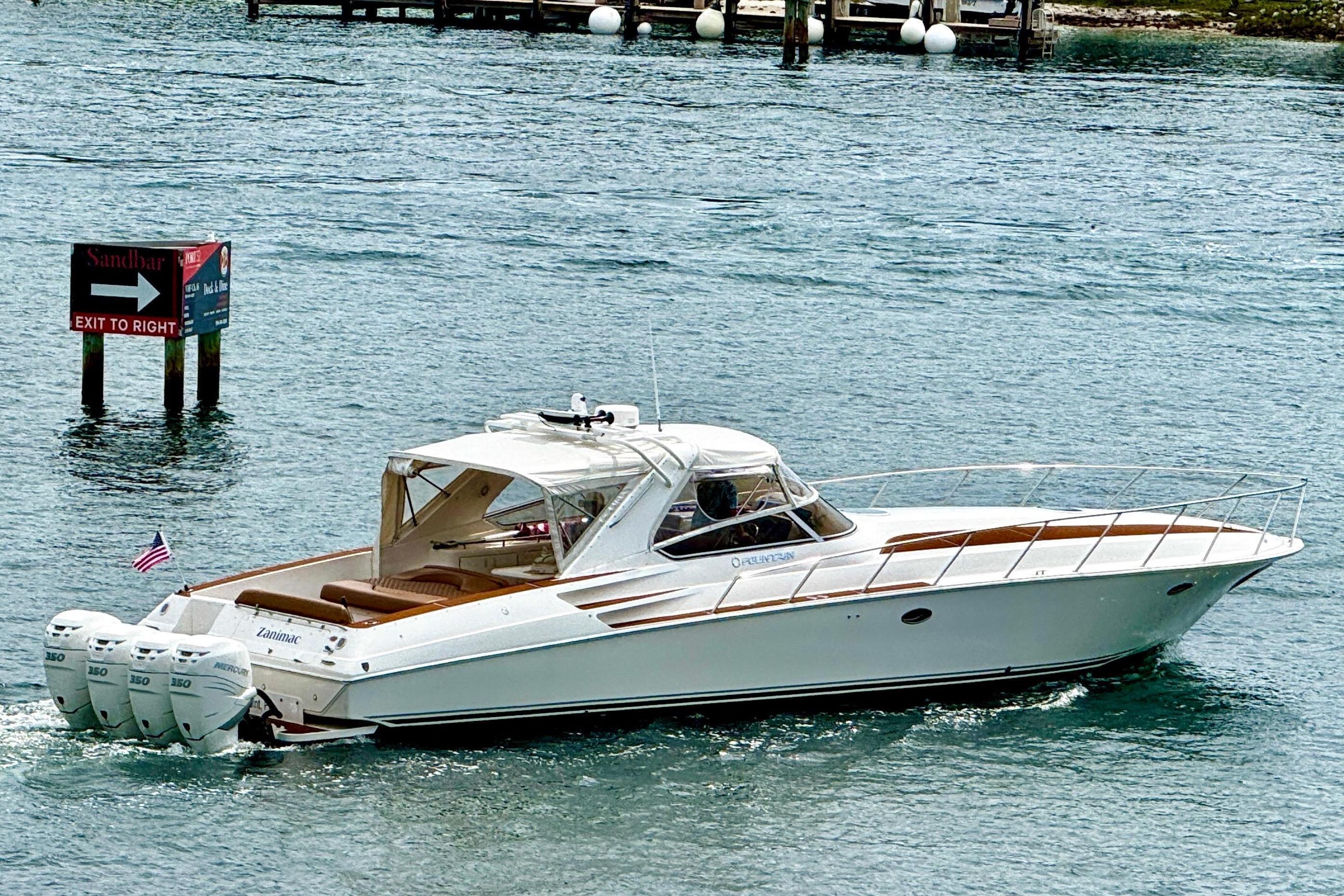 Fountain 48 Express Cruiser