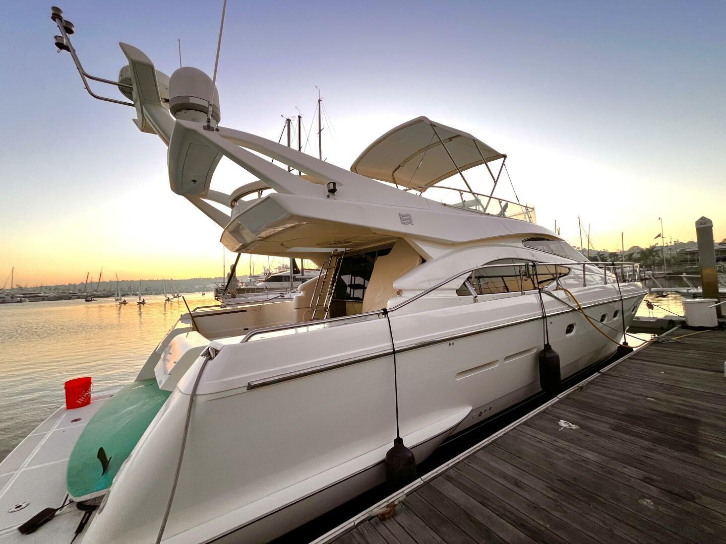 Ferretti 530