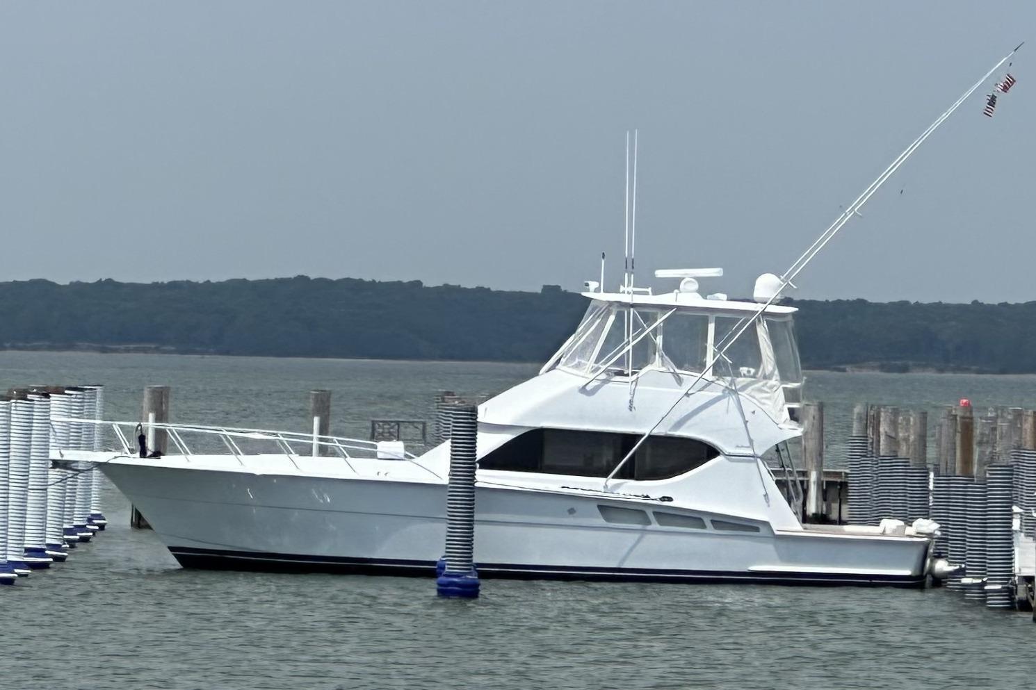 Hatteras 50 Convertible