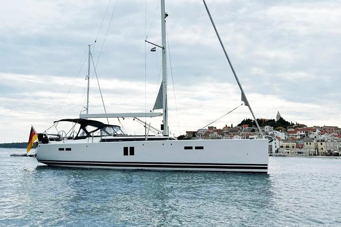 Hanse 545e