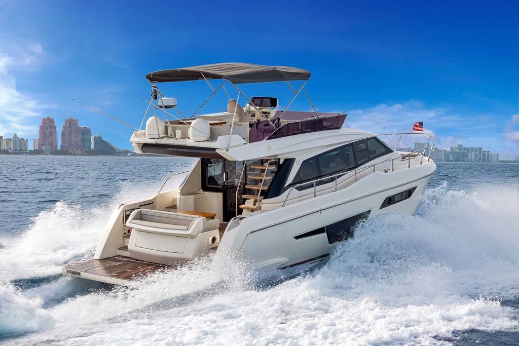 Ferretti 500