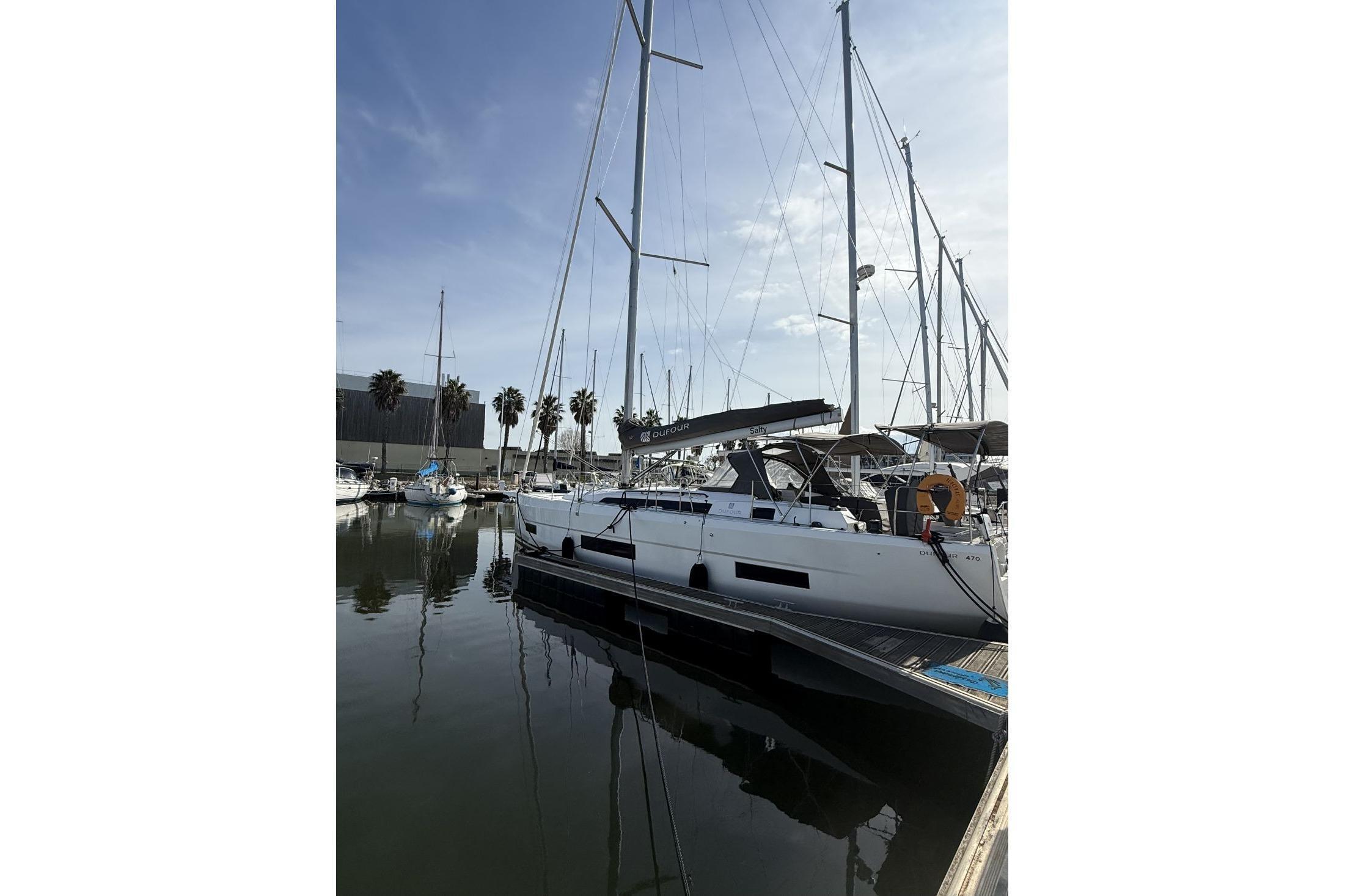 Dufour 470