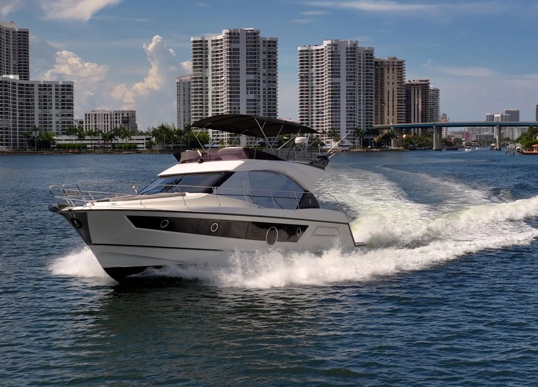 Beneteau Monte Carlo 52
