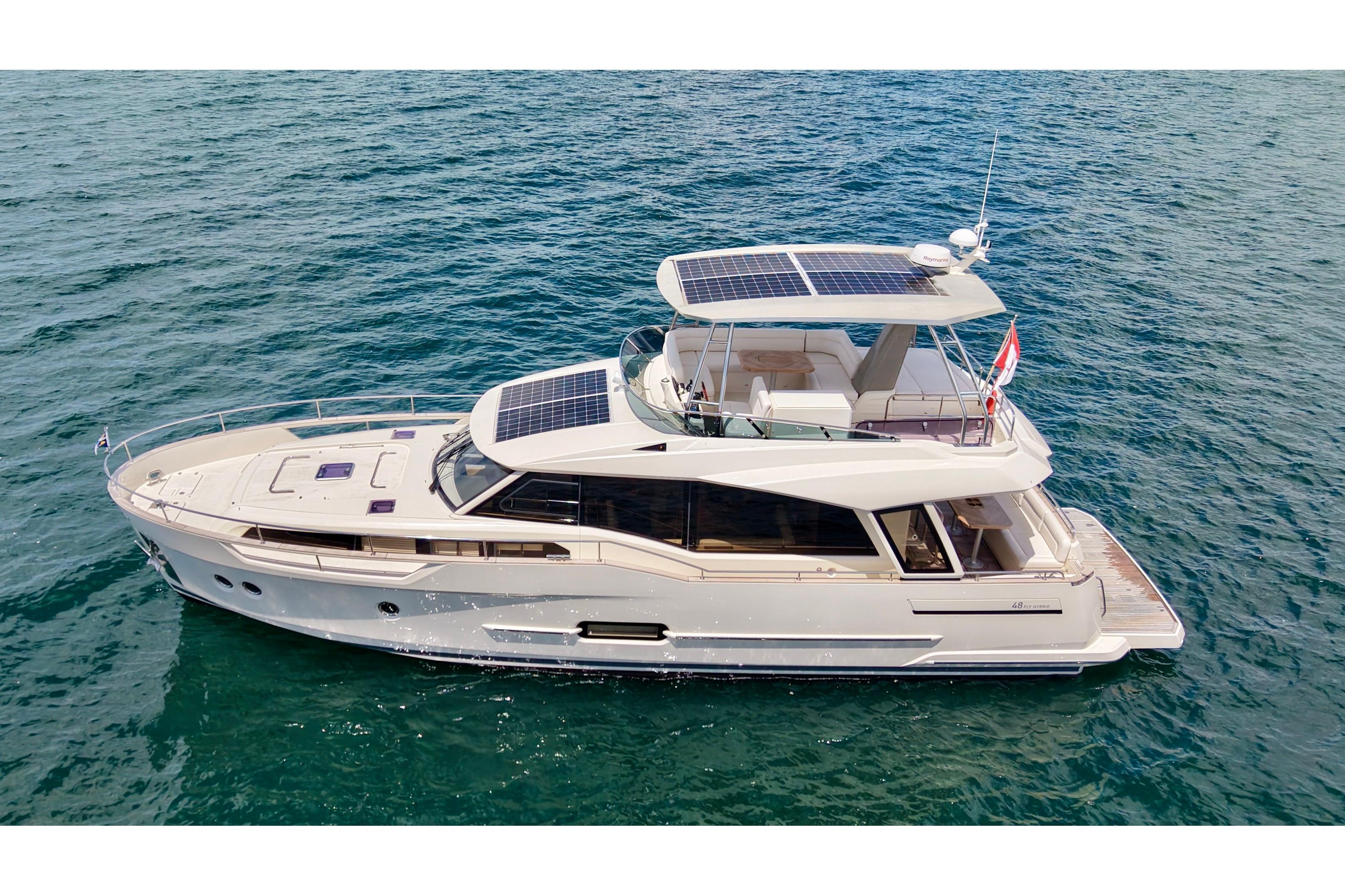 Greenline 48 Fly Hybrid