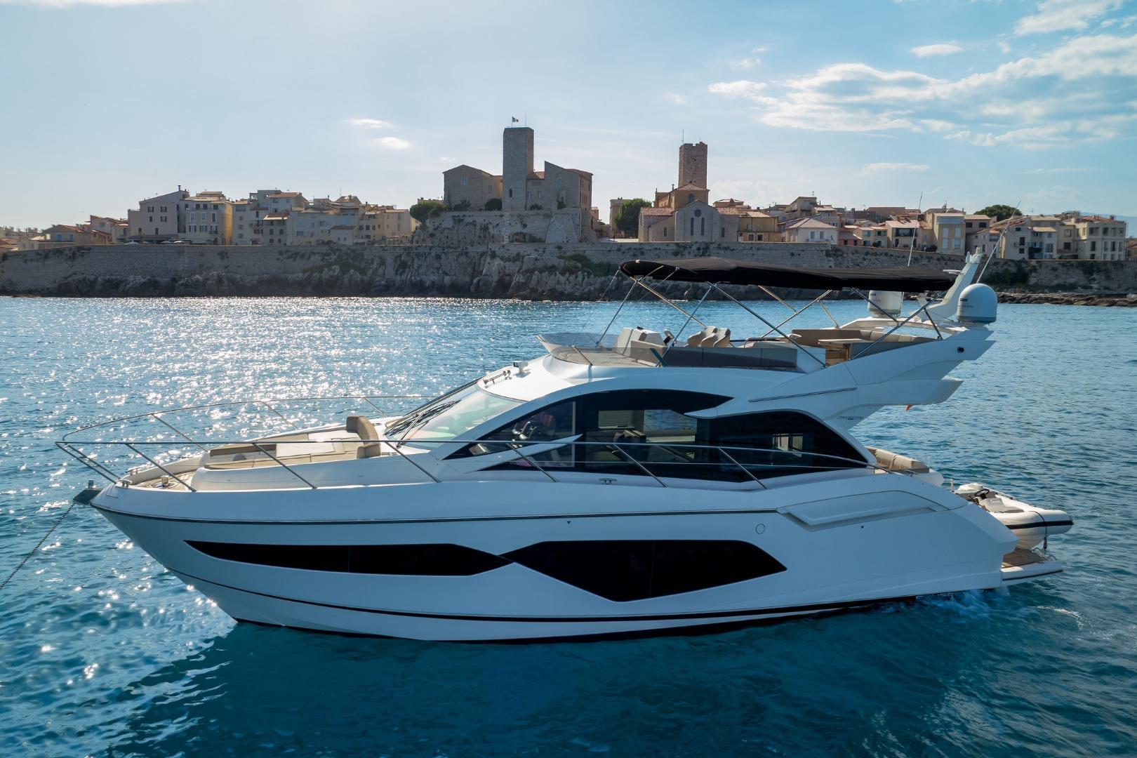 Sunseeker Manhattan 52
