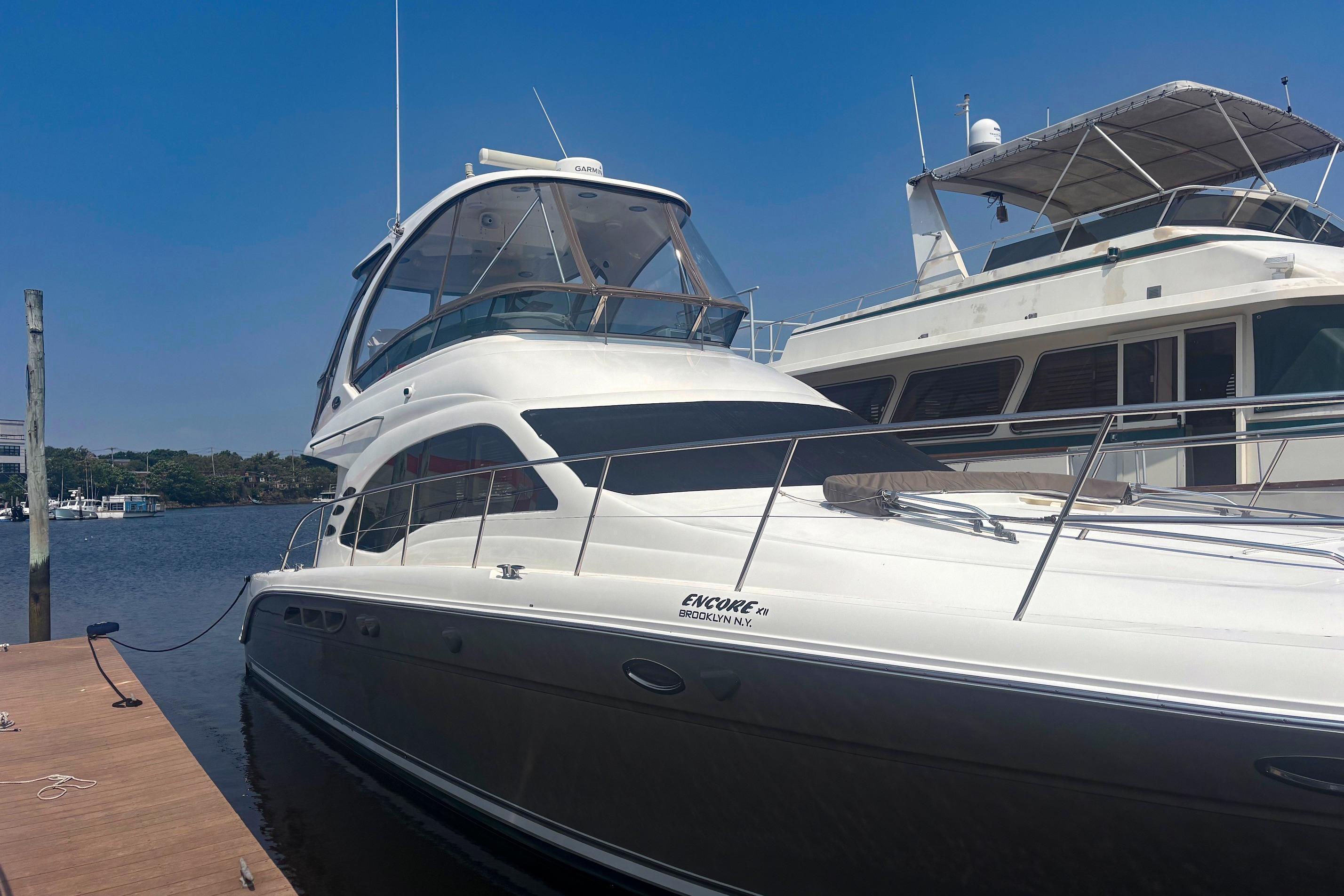 Sea Ray 52 Sedan Bridge