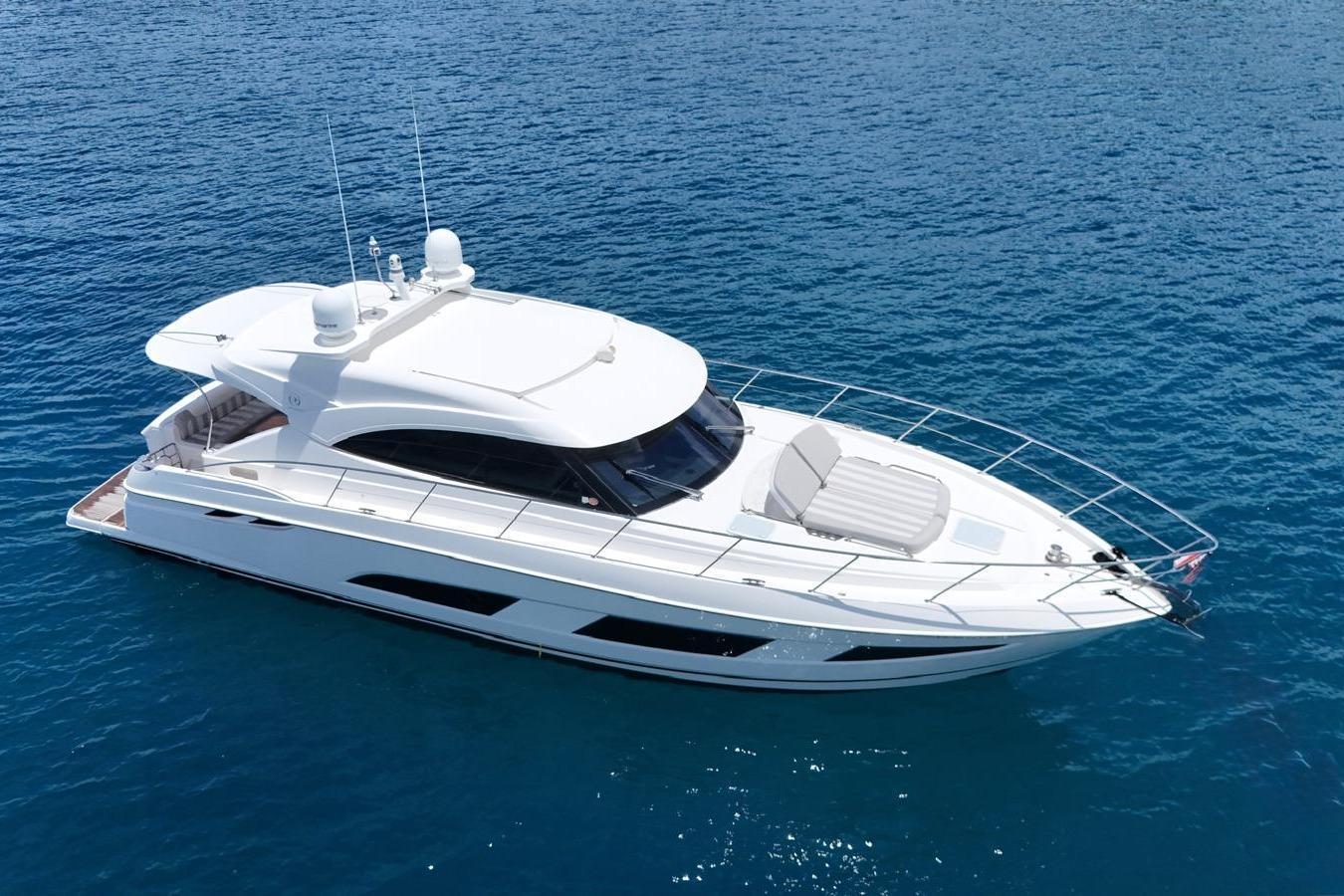 Riviera 4800 Sport Yacht