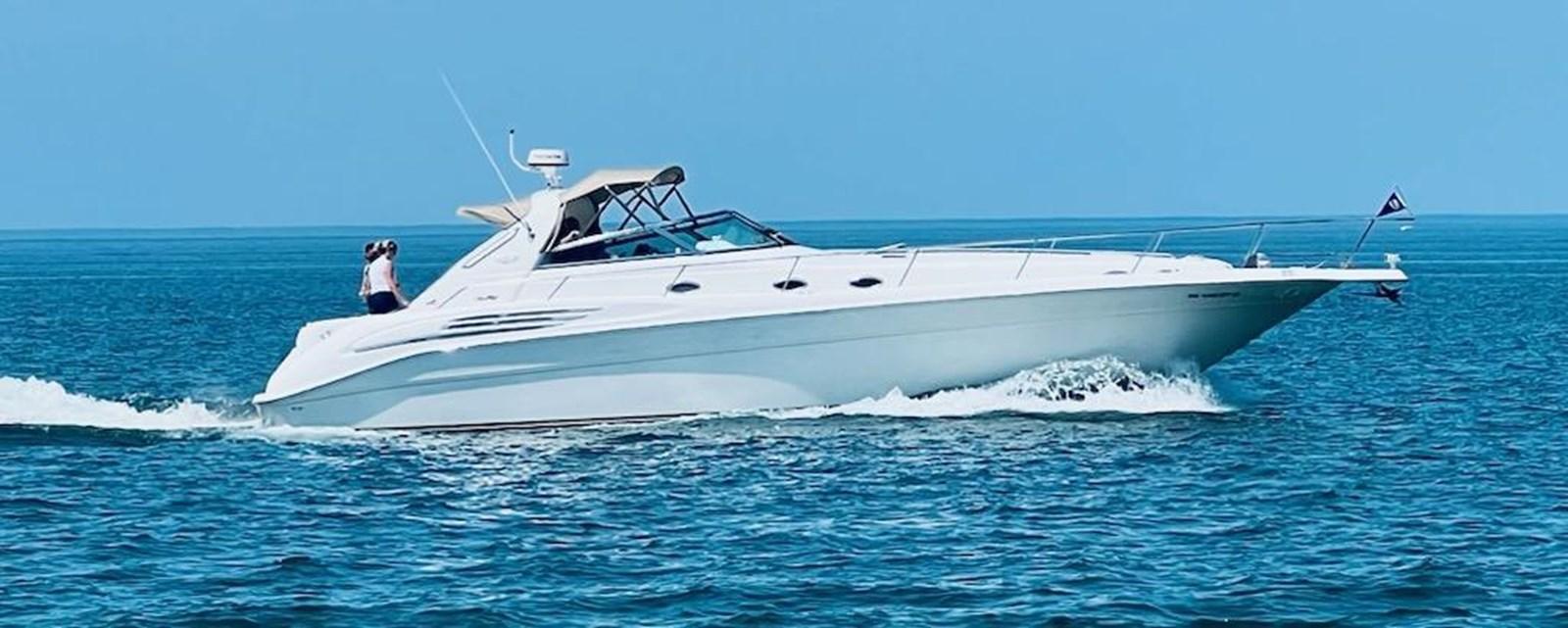 Sea Ray 450 Sundancer