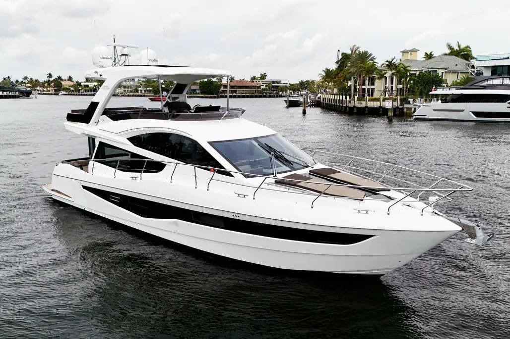 Galeon 550 Fly
