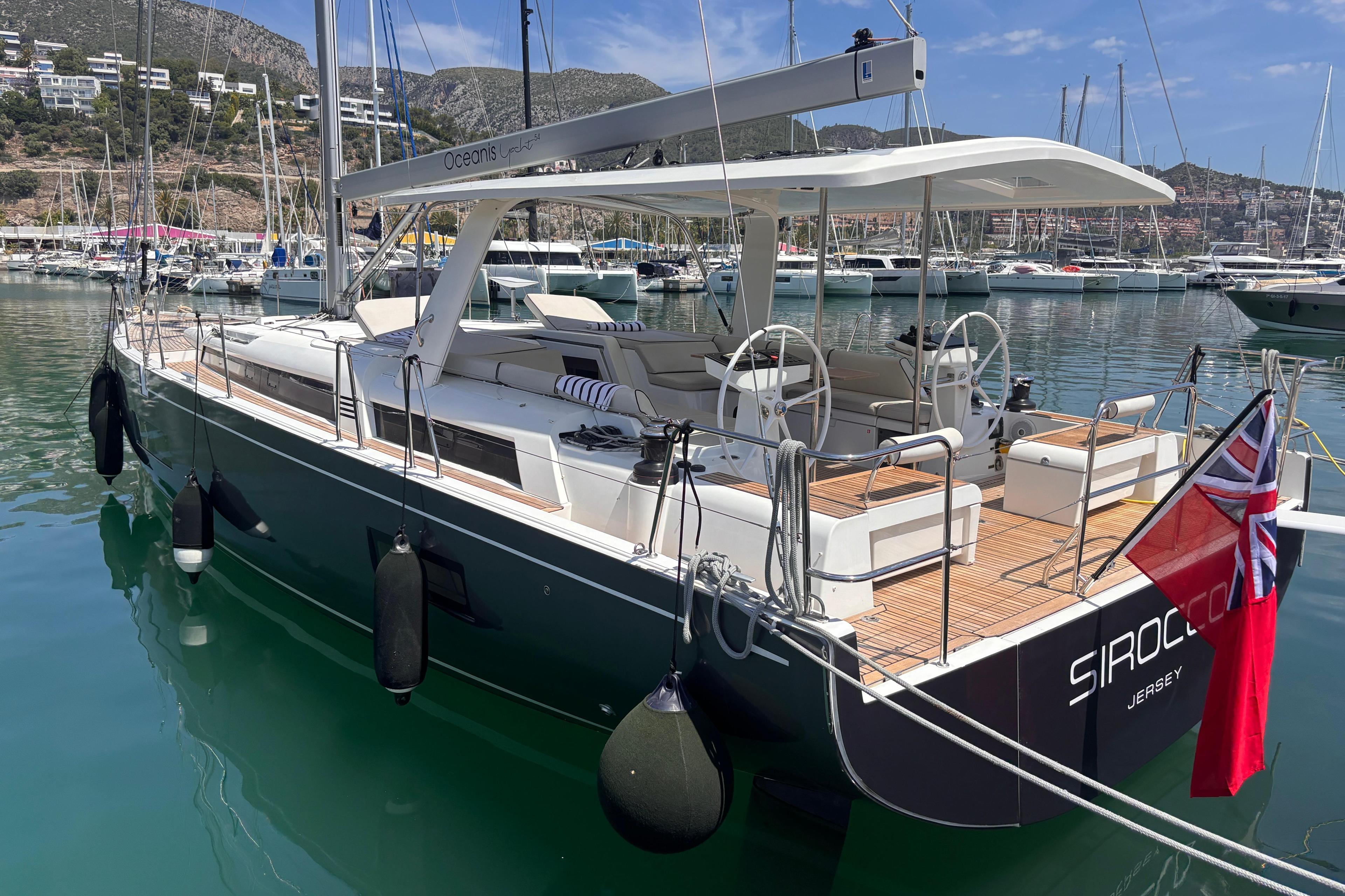 Beneteau Oceanis 54