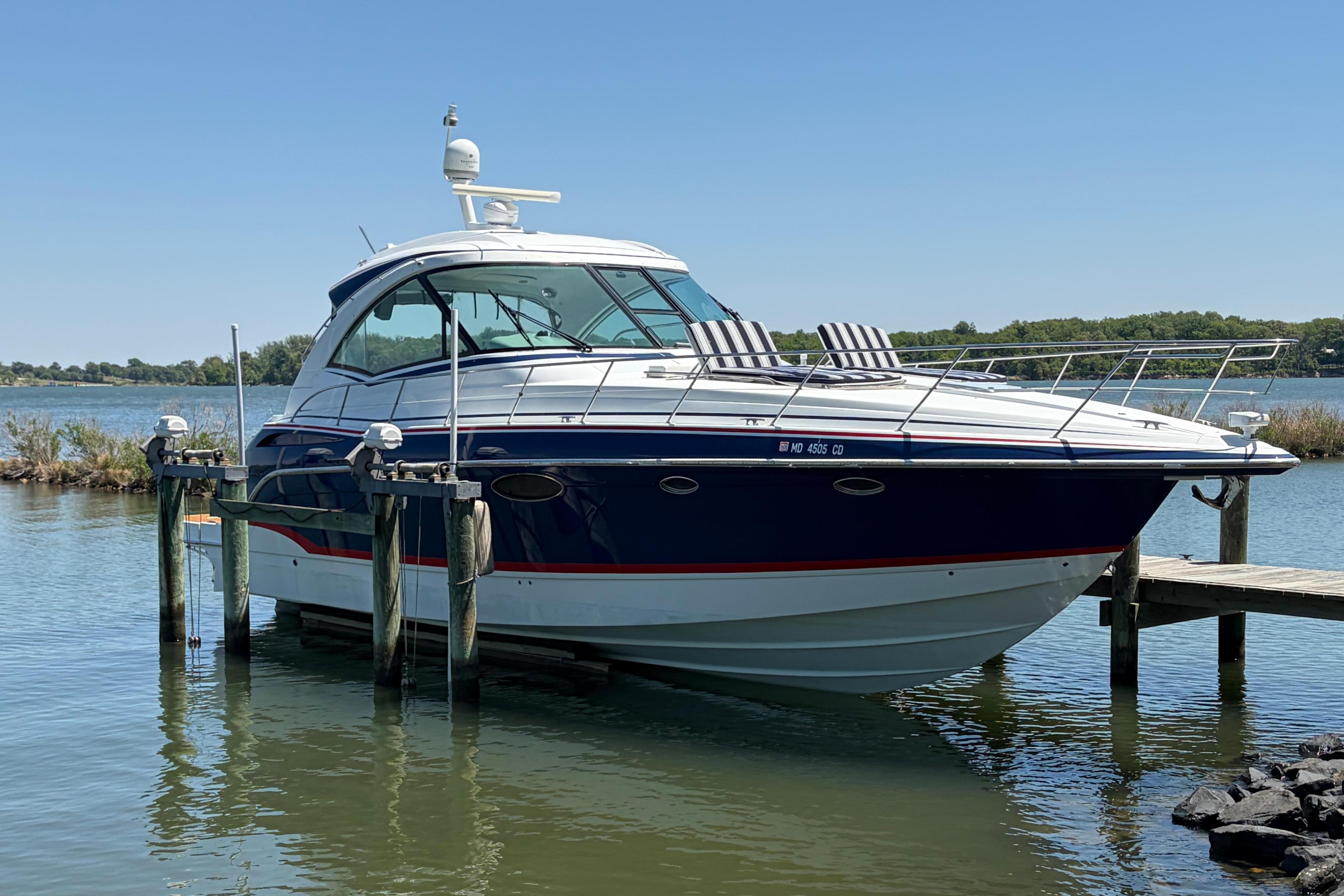 Formula 45 Yacht