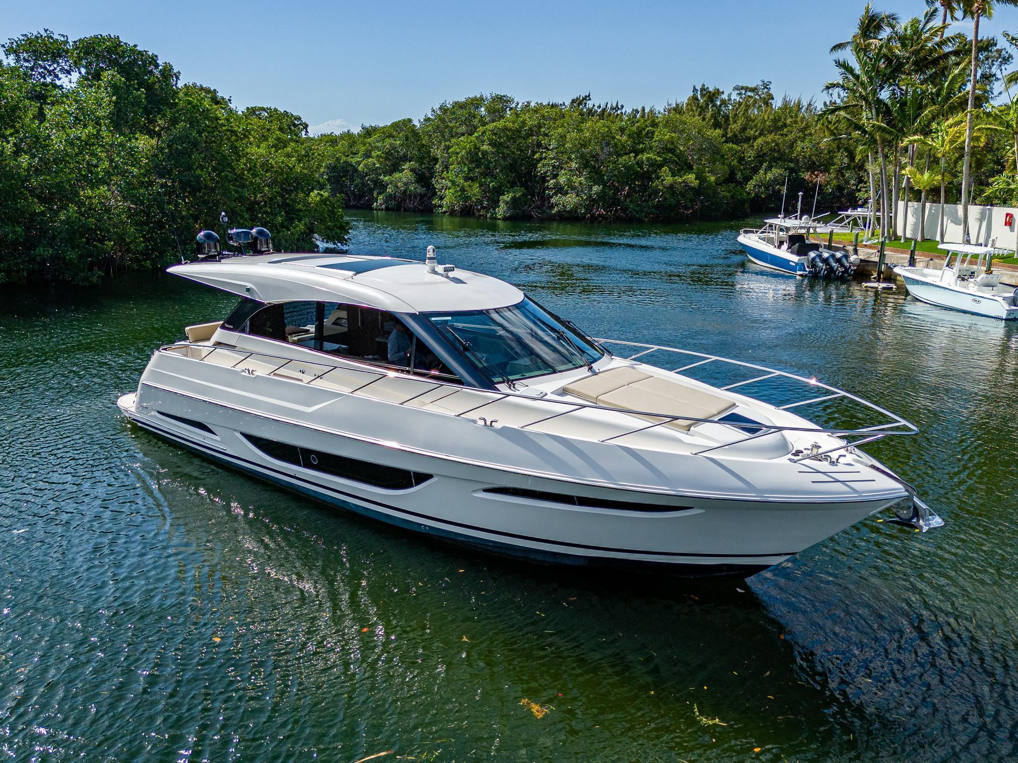 Maritimo X50