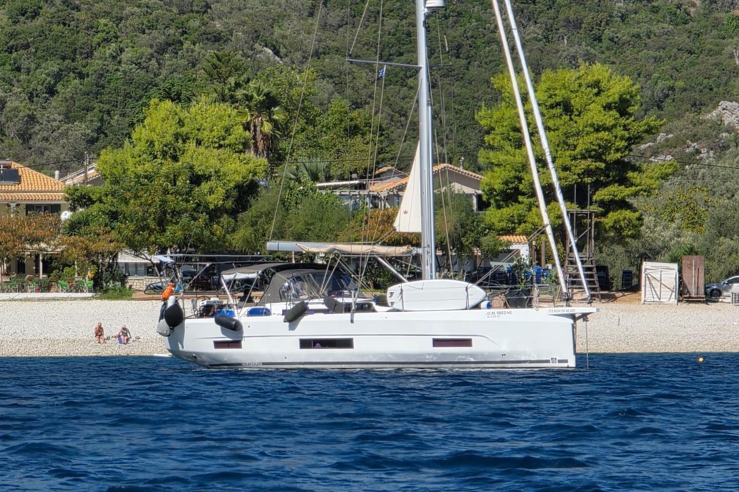 Dufour 470