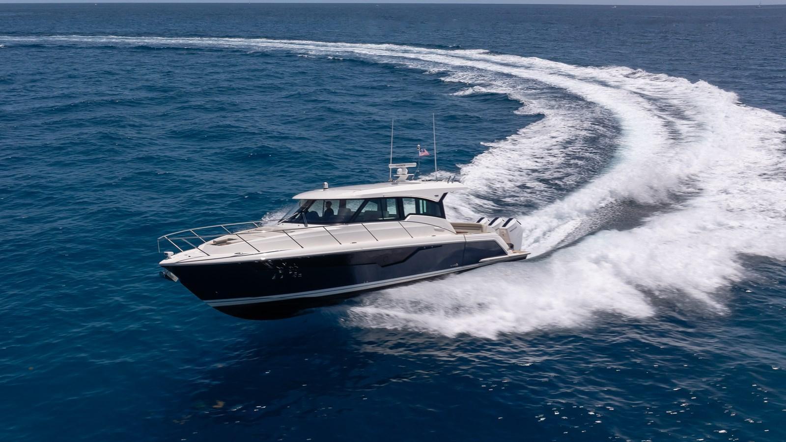 Tiara Yachts 48 LE