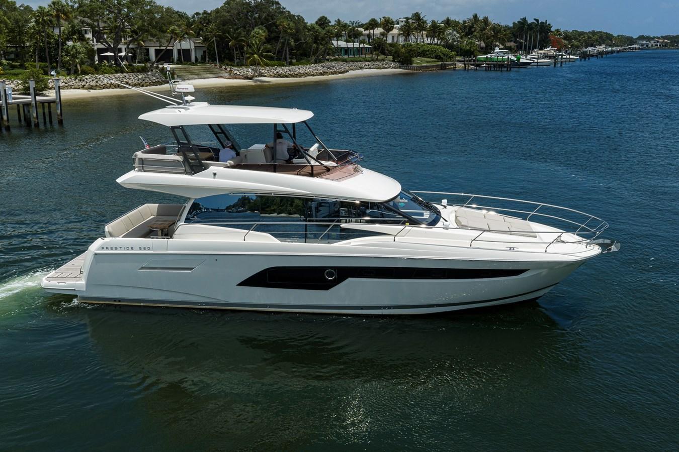 Prestige Flybridge