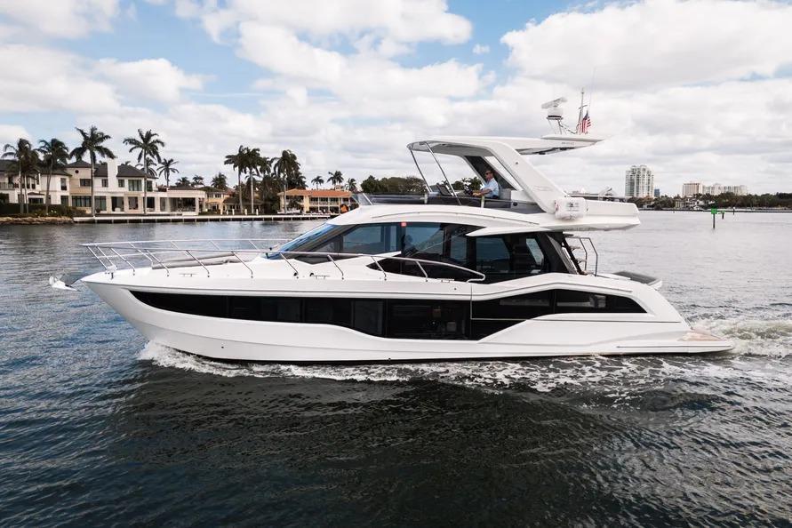 Galeon 500 Fly