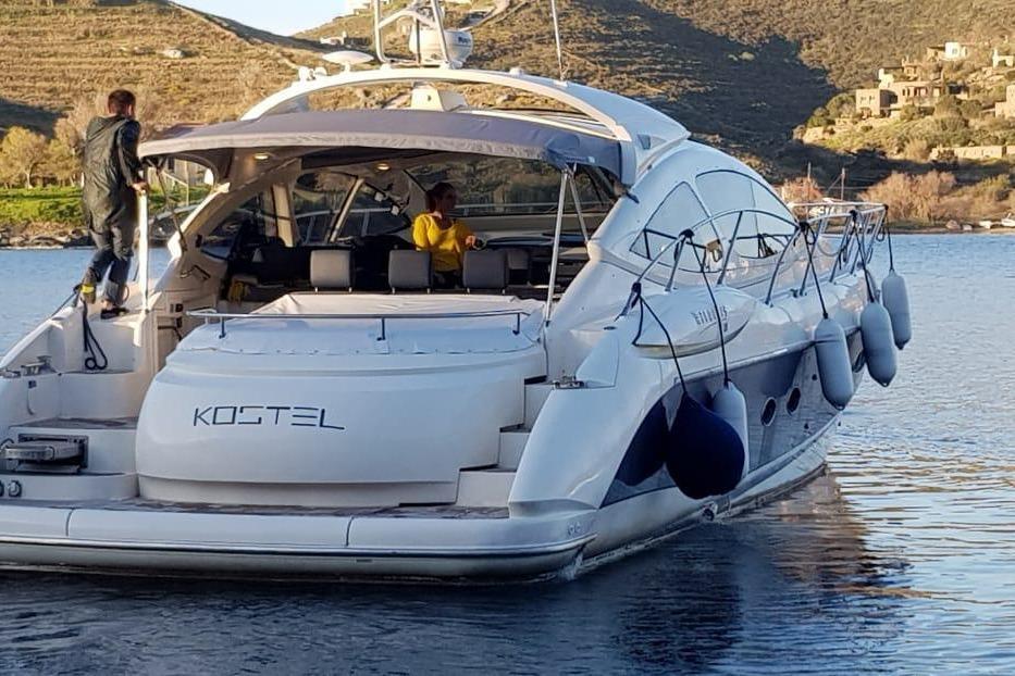 Atlantis 55
