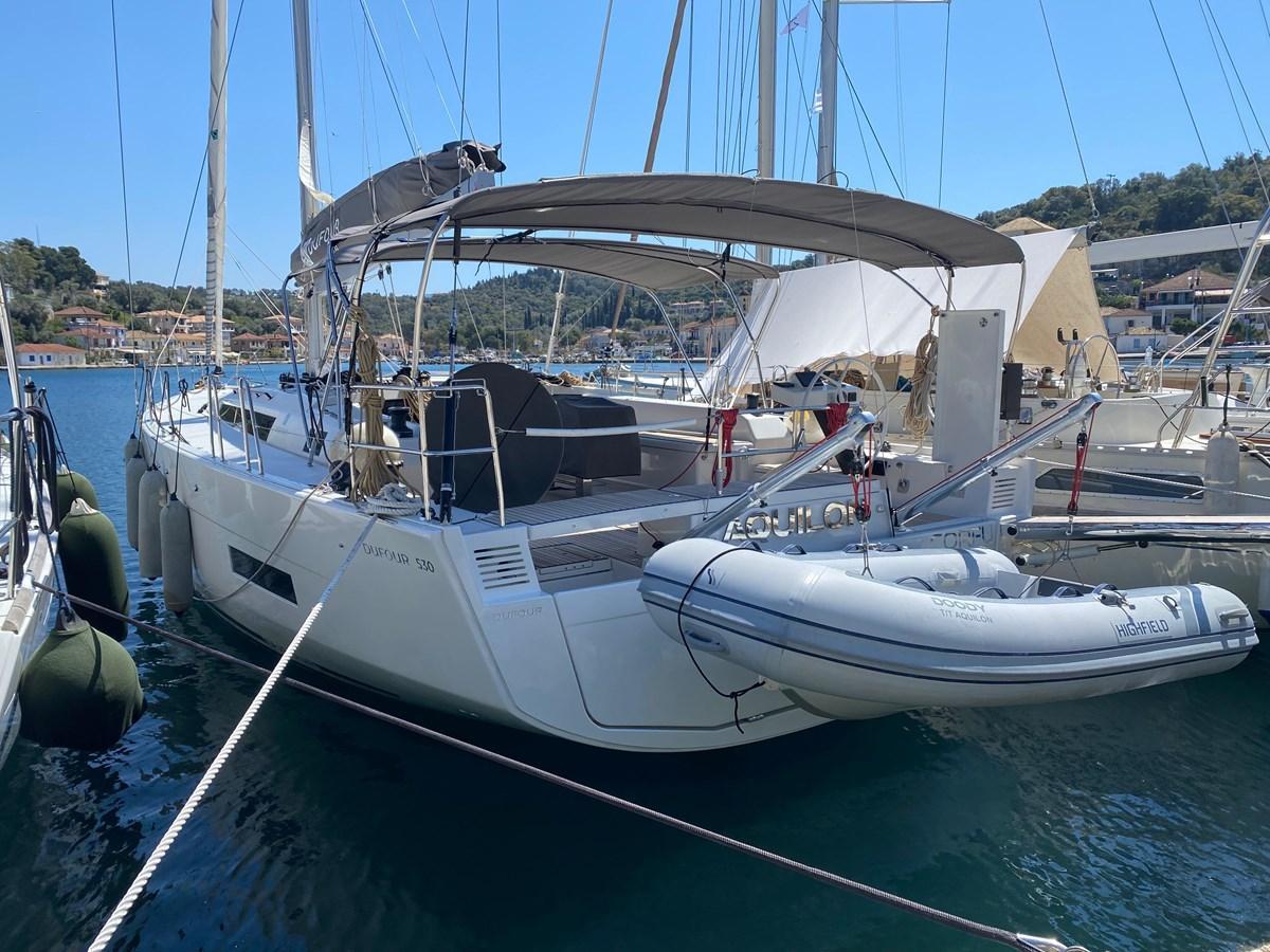 Dufour 530