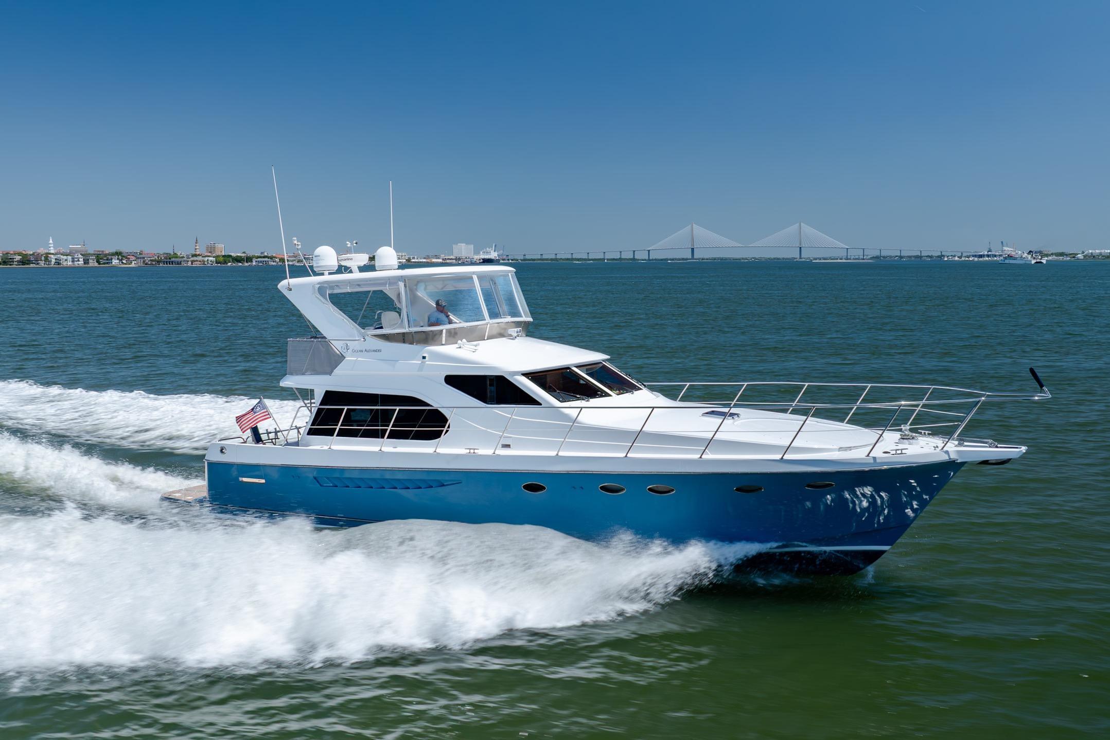 Ocean Alexander 52 Sedan