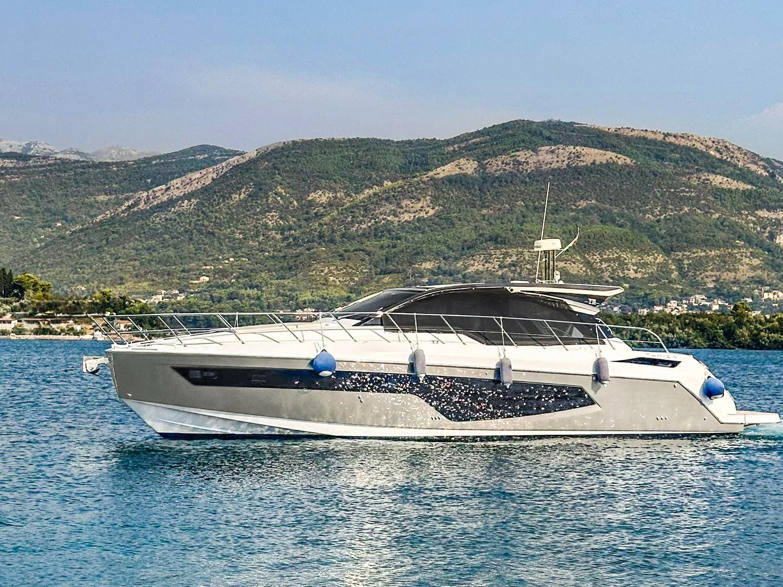 Azimut Atlantis 51