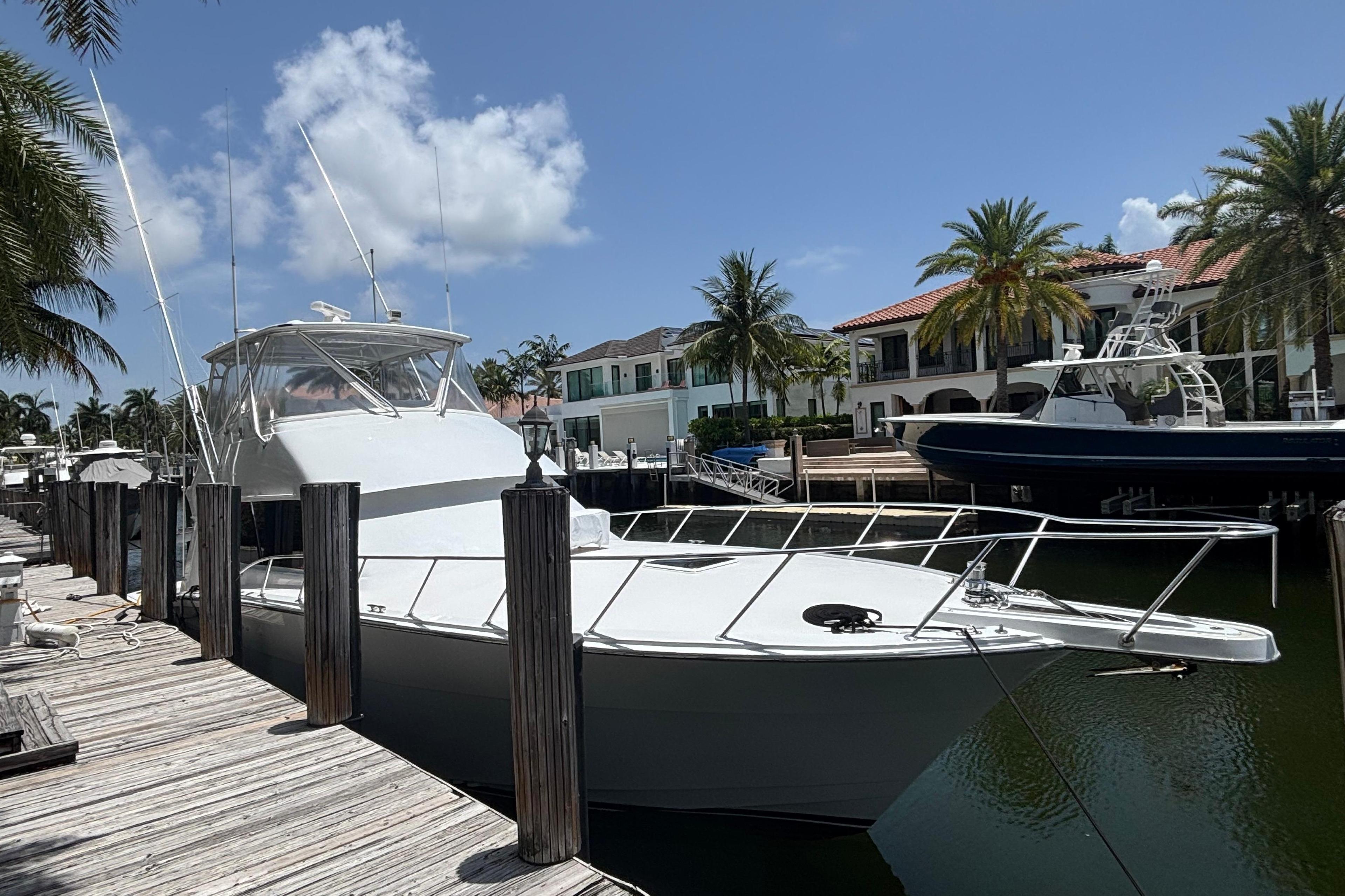 Hatteras 50 Convertible