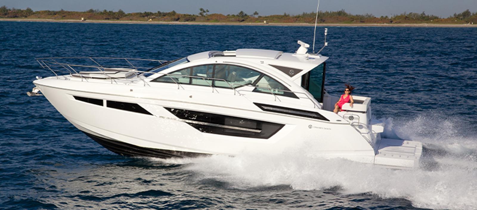 Cruisers Yachts 50 Cantius