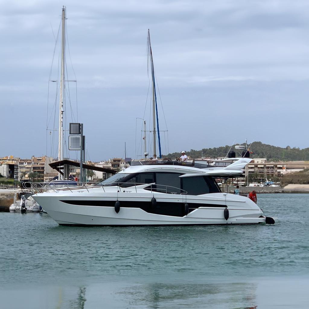 Galeon 500 Fly