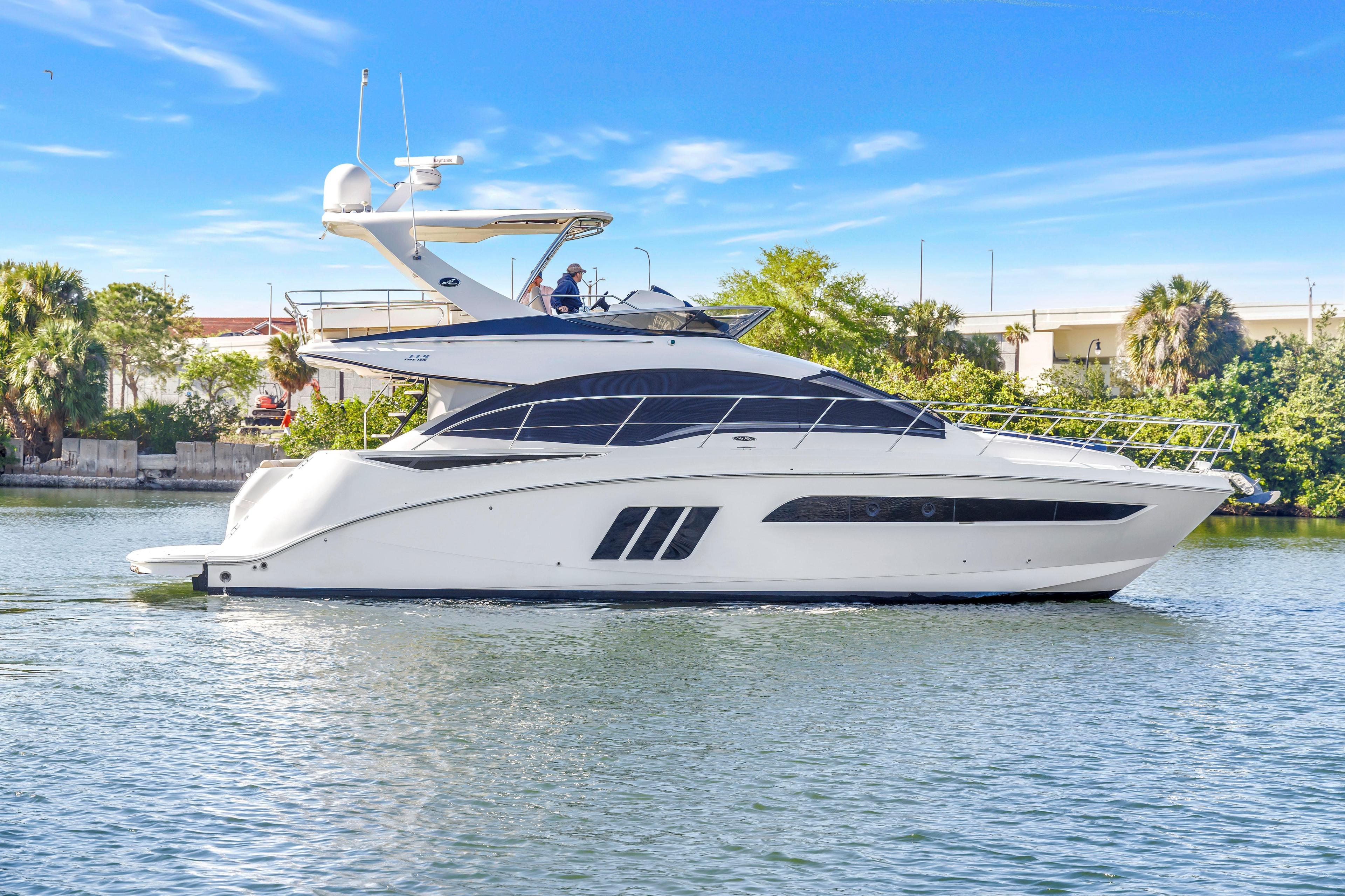 Sea Ray Fly 510