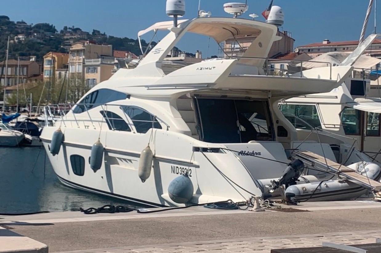 Azimut 55E